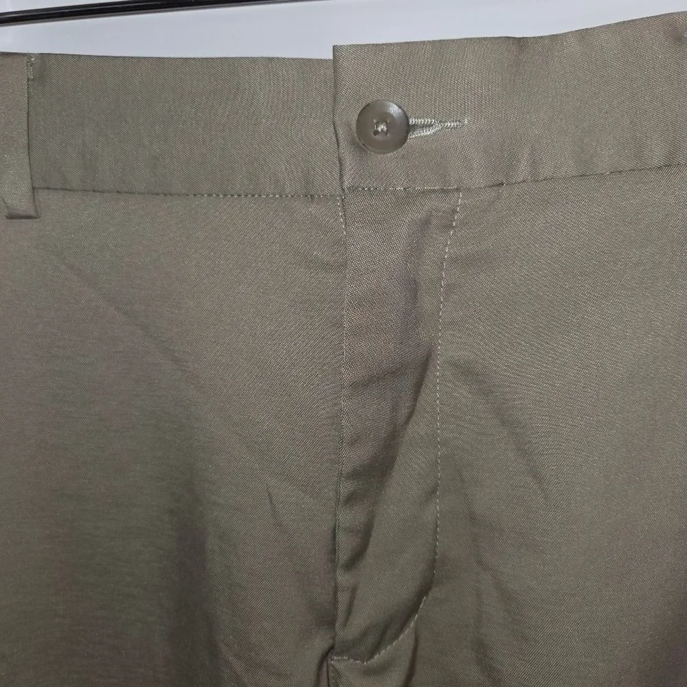 Nike Flex Core Standard Fit Golf Pants BV6065-247 Khaki Men's Size 36 x 32